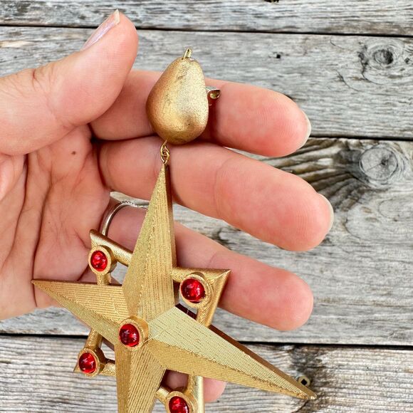 Vintage Gold Tone Star Brooch Large Star Pin with Red - Picture 3 of 4